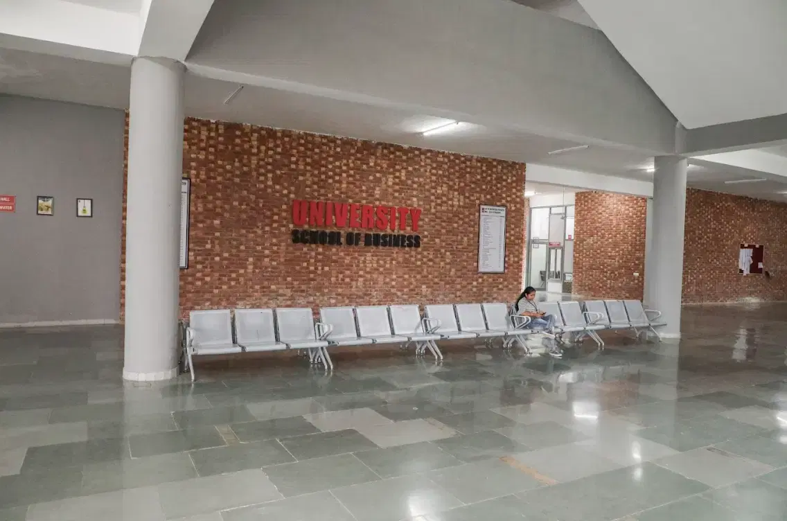 Chandigarh University Academic Building & Auditorium photo 30
